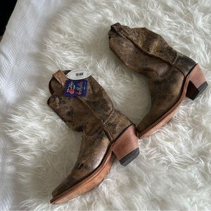 Justin Bent Rail Wildwood Boots, NWT